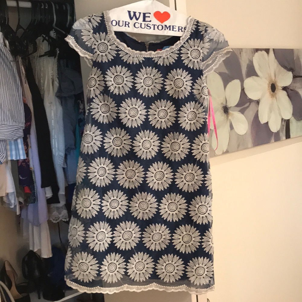 Betsy Johnson floral shift dress